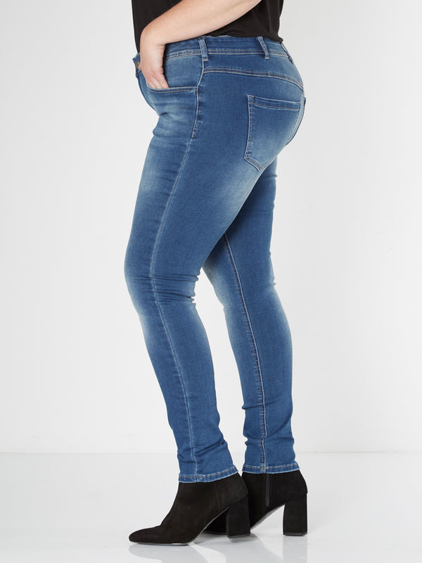 ZOEY CAMILLA JEANS MED KLASSISK VASK Jeans 481 Denim blue