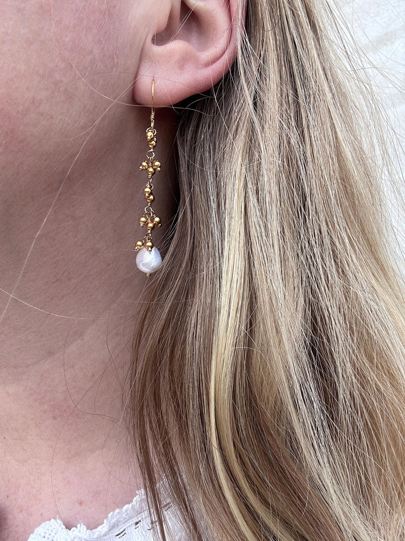 ZOEY GOLD DROP EARRING Jewelry 011 Gold
