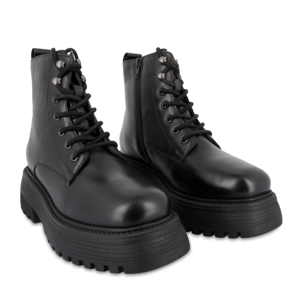 ZOEY JAZLYNN BOOTS Boots Sort